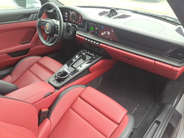 Certified 2025 Porsche 911 Targa 4 GTS image 16