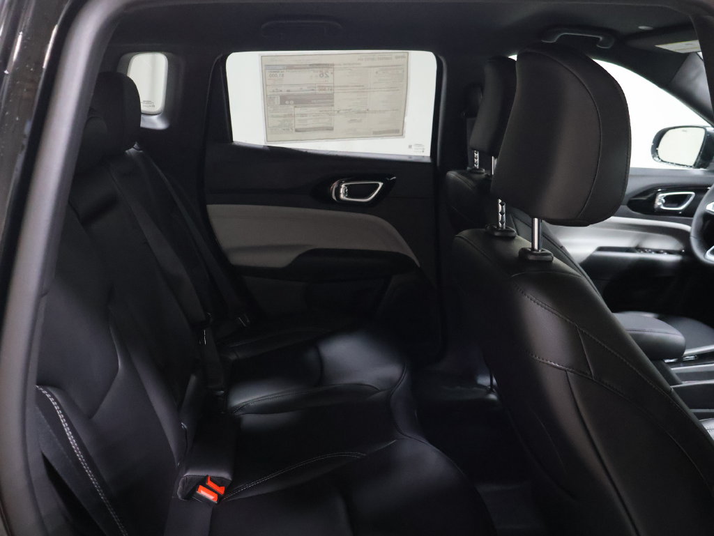 New 2026 Jeep Compass Limited AWD/4WD image 14