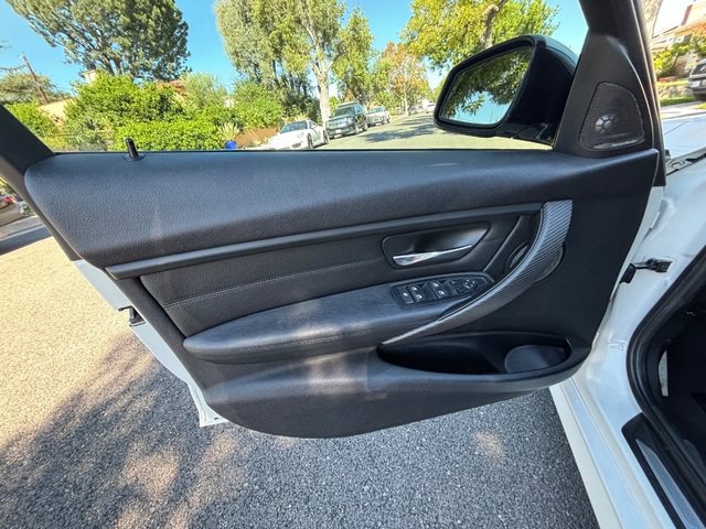 Used 2015 BMW 335i Sedan RWD image 29