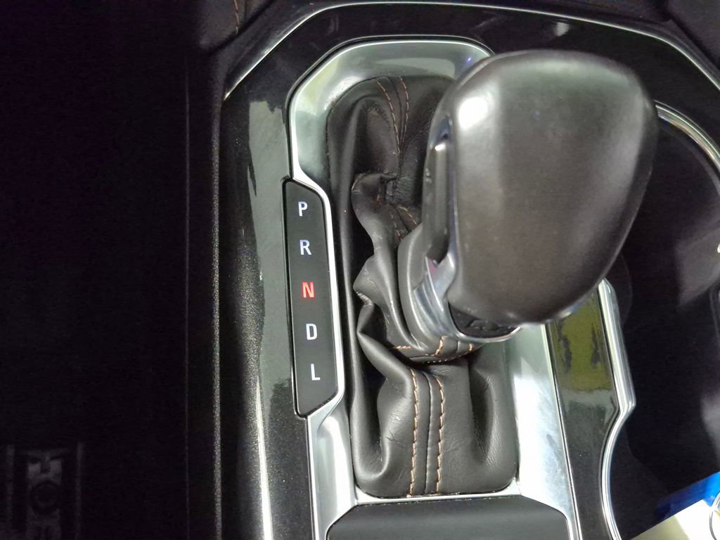 Used 2019 Chevrolet Blazer Premier w/ Sun and Wheels Package image 18