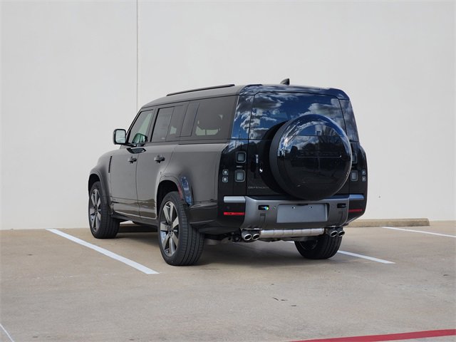 New 2026 Land Rover Defender 130 V8 image 3