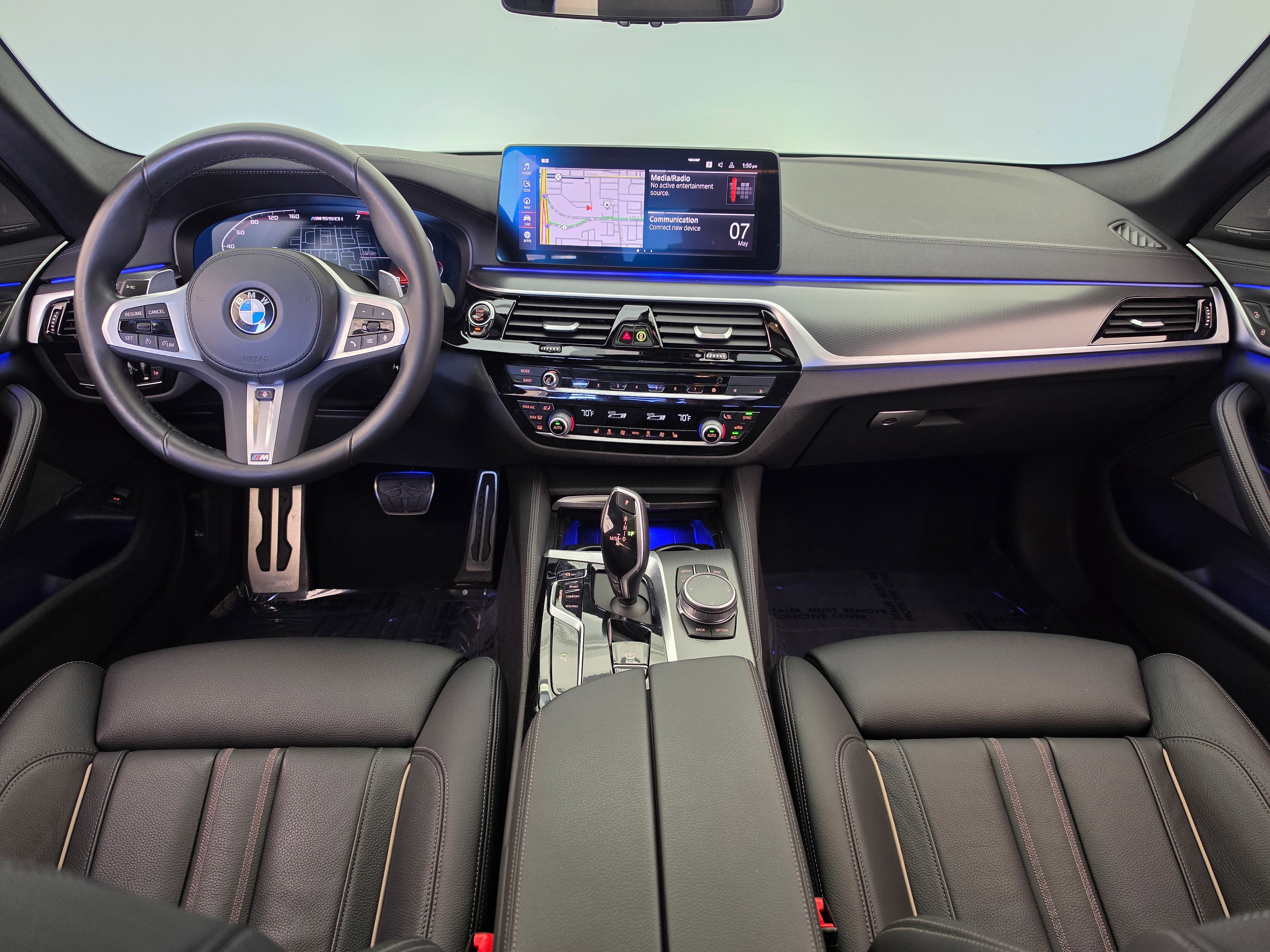 Used 2022 BMW M550i xDrive w/ Premium Package AWD/4WD image 25