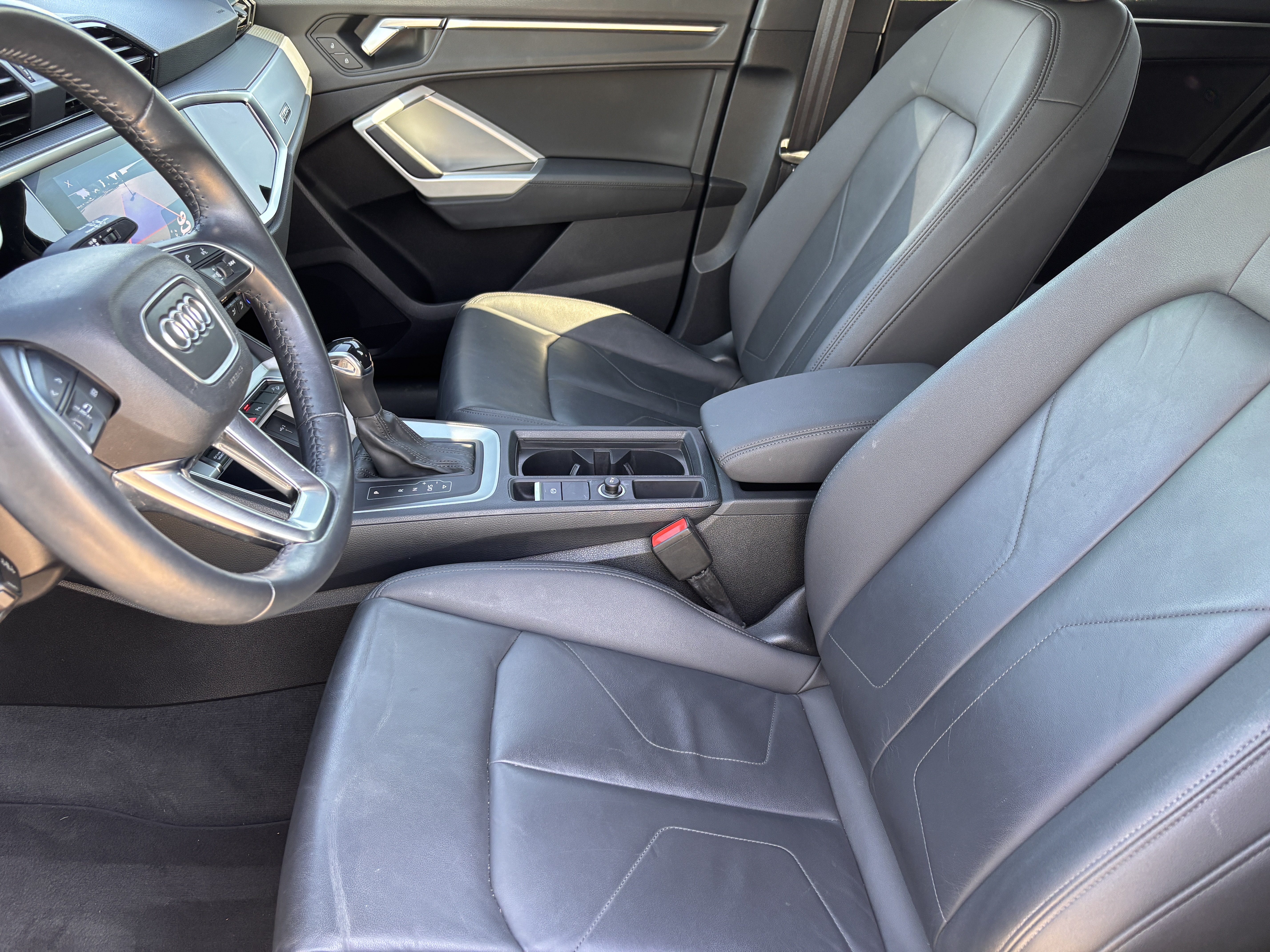 Used 2020 Audi Q3 2.0T Premium AWD/4WD image 15