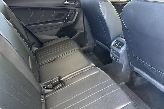 Used 2024 Volkswagen Tiguan SE AWD/4WD image 18