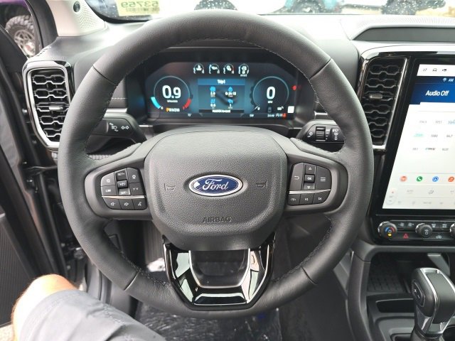 New 2025 Ford Ranger Lariat image 21