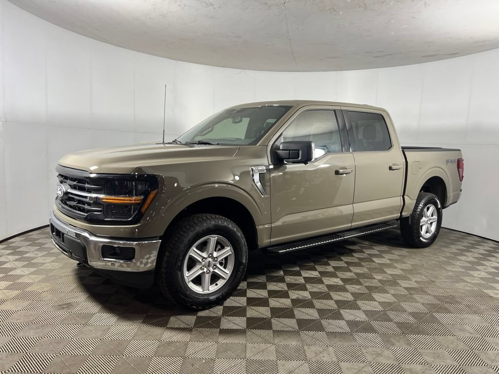 New 2026 Ford F150 XLT w/ Equipment Group 302A MID