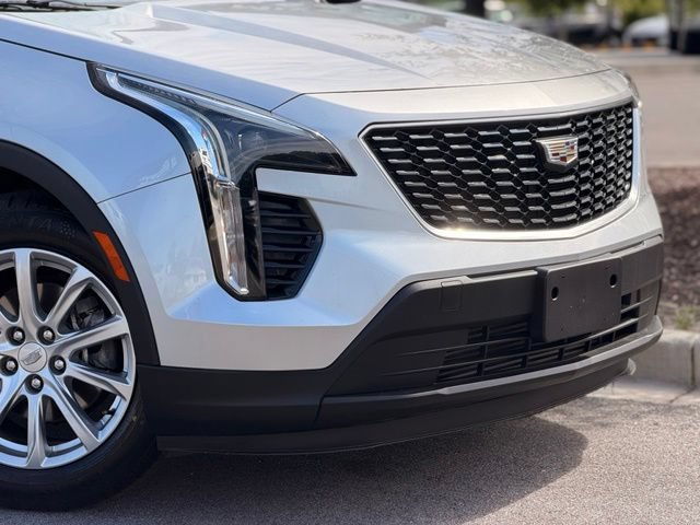 Used 2019 Cadillac XT4 Luxury FWD image 3