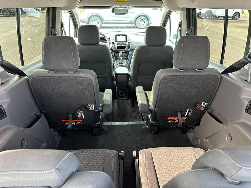 Used 2020 Ford Transit Connect XLT image 12