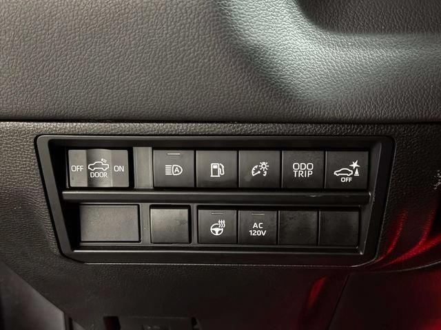 Used 2024 Toyota Tundra Limited AWD/4WD image 20