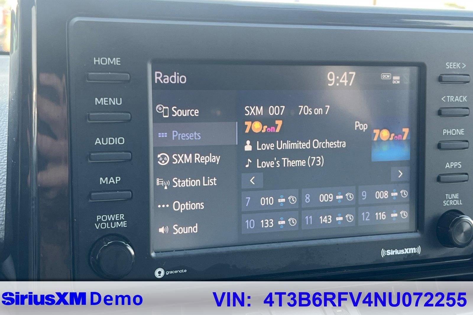 Used 2022 Toyota RAV4 XLE Premium image 30