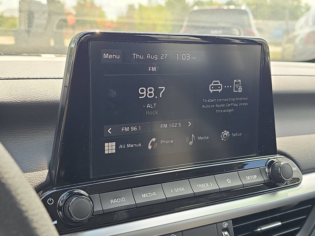Certified 2023 Kia Forte LXS w/ LXS Technology Package FWD image 16