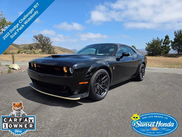 Used 2022 Dodge Challenger R/T Scat Pack RWD image 1