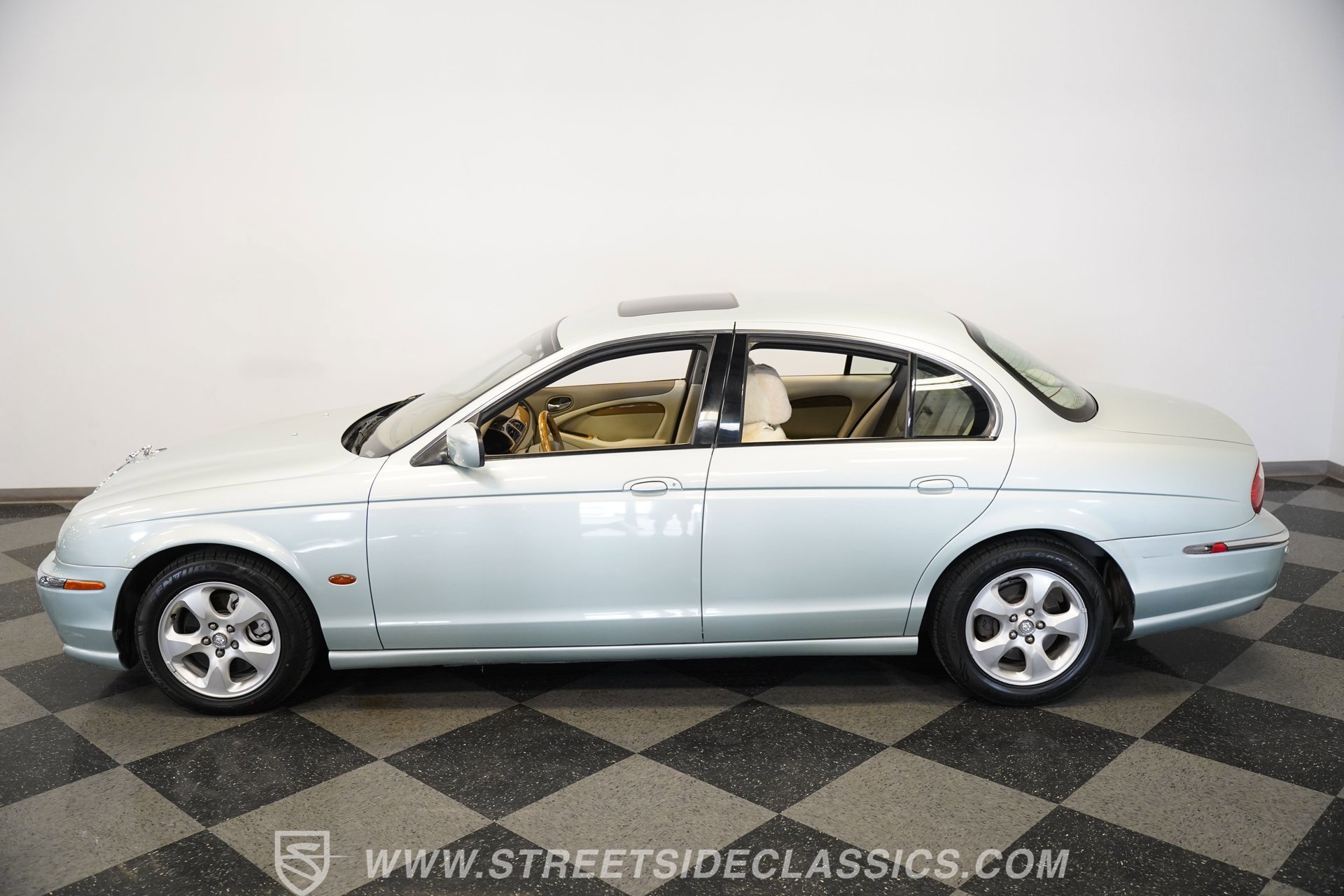 Used 2001 Jaguar S-TYPE 3.0 image 10