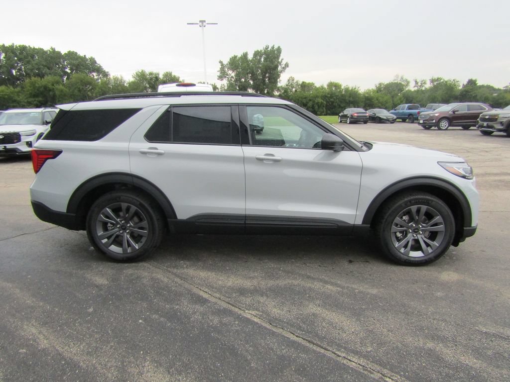 New 2027 Ford Explorer Active w/ Active Comfort Package AWD/4WD image 9