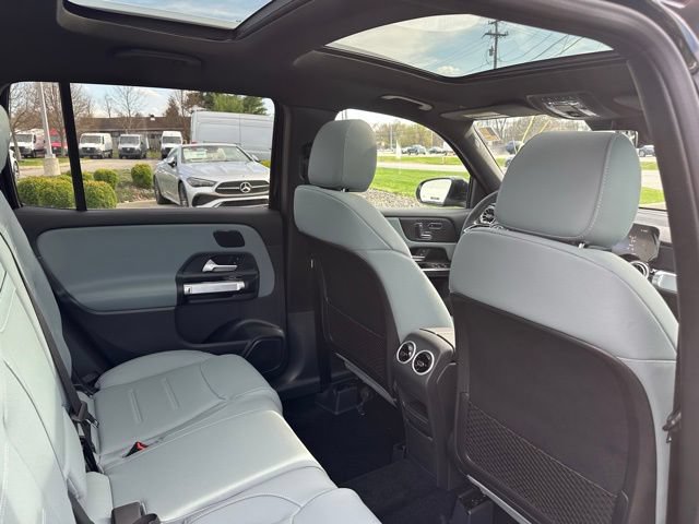 New 2026 Mercedes-Benz GLB 250 4MATIC image 22