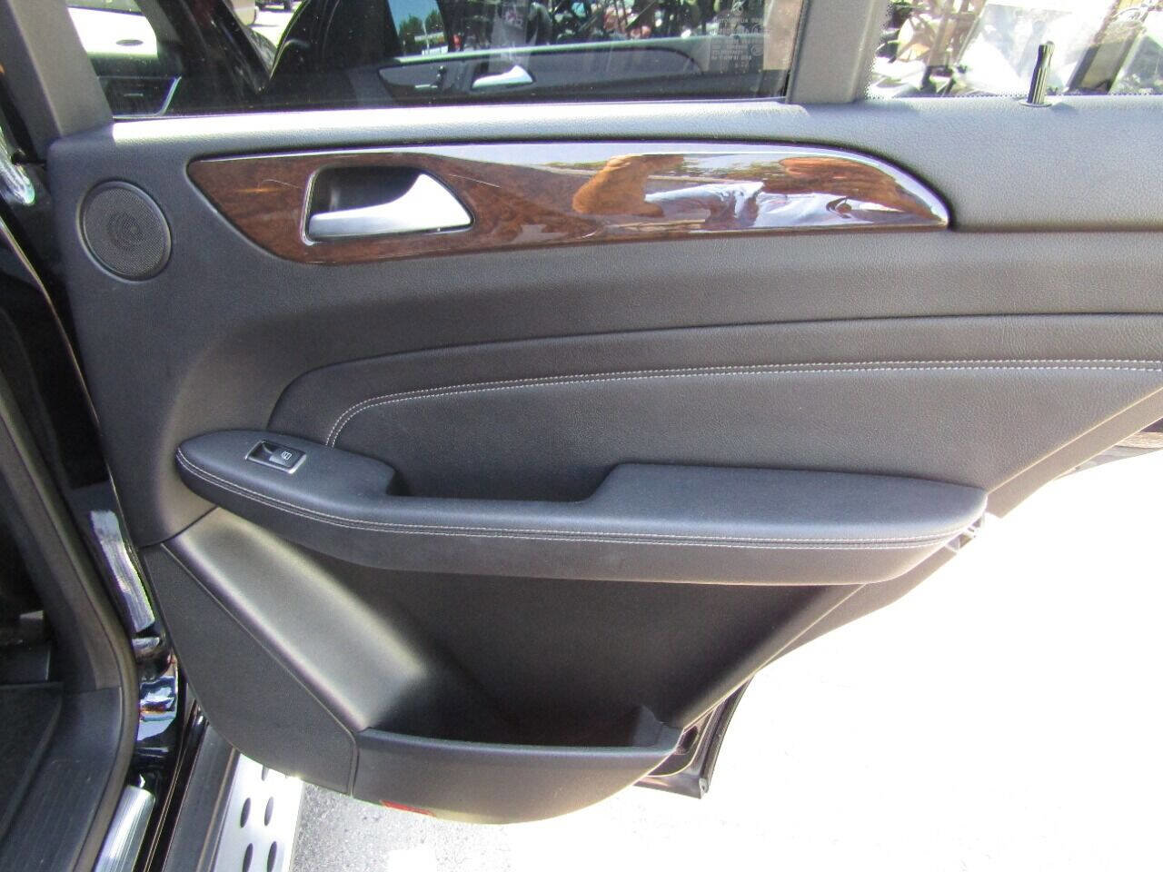 Used 2014 Mercedes-Benz ML 350 4MATIC image 17