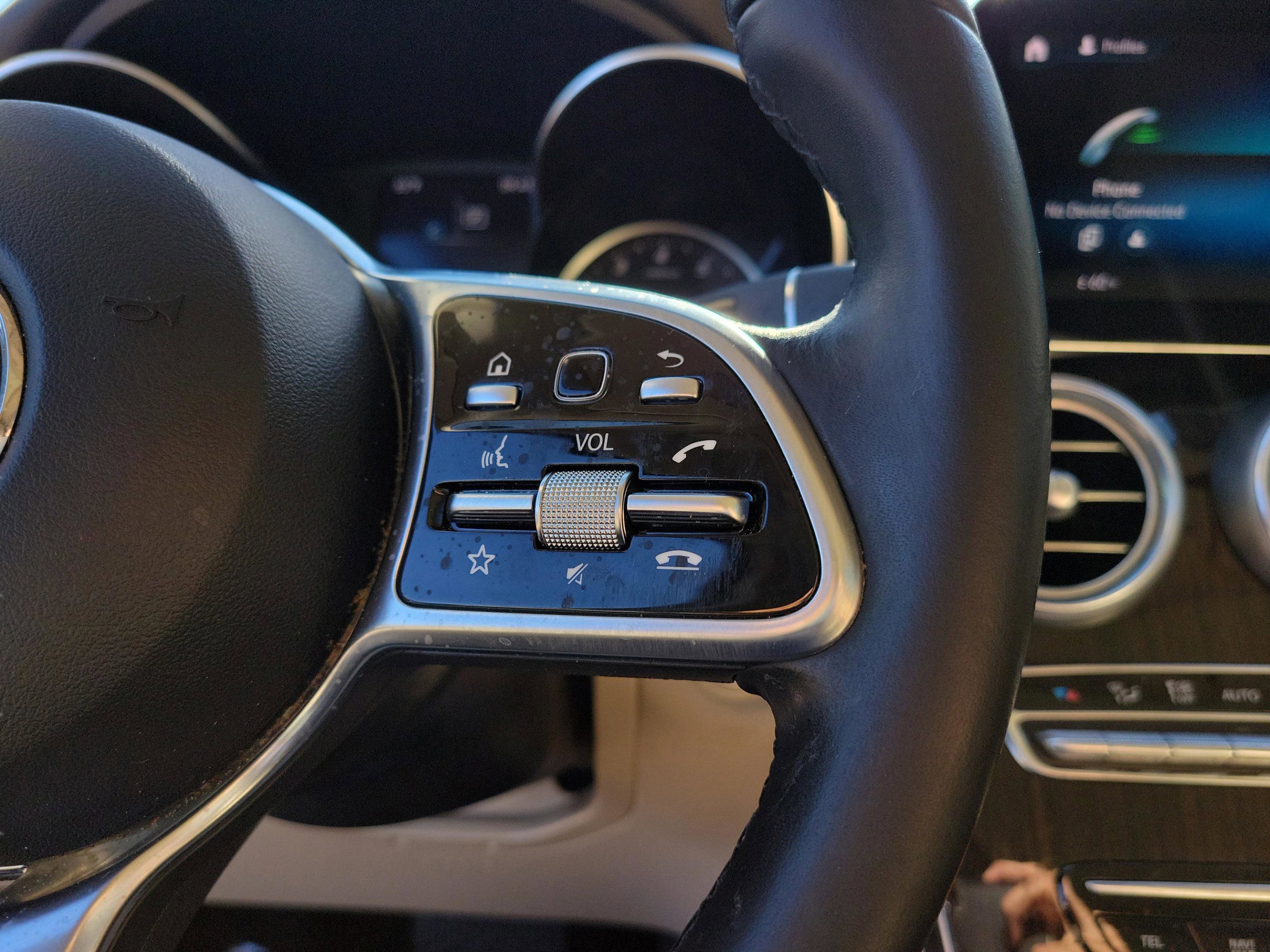 Certified 2022 Mercedes-Benz GLC 300 image 27