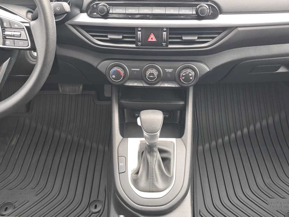 Used 2023 Kia Forte LXS FWD image 13