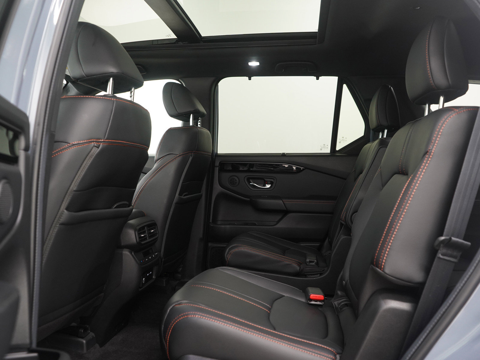 Used 2024 Honda Pilot TrailSport image 20