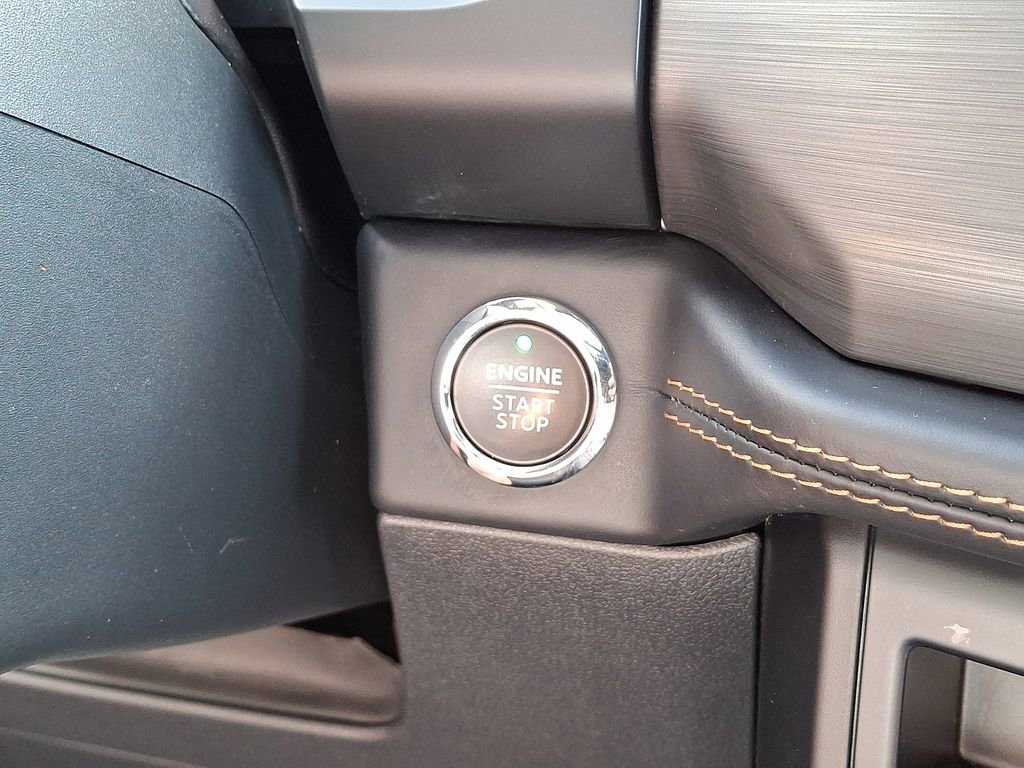 Certified 2024 Ford Expedition Max Platinum image 27