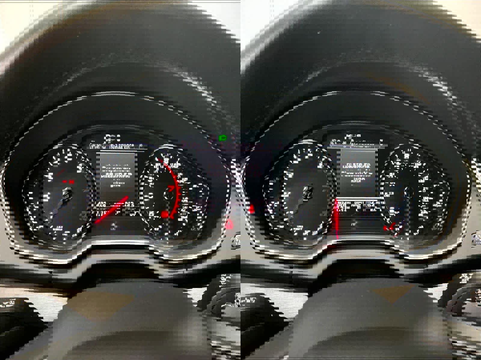 Used 2023 Audi Q5 2.0T Premium w/ Convenience Package image 23