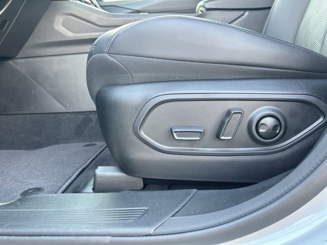 New 2026 Jeep Cherokee Overland image 37