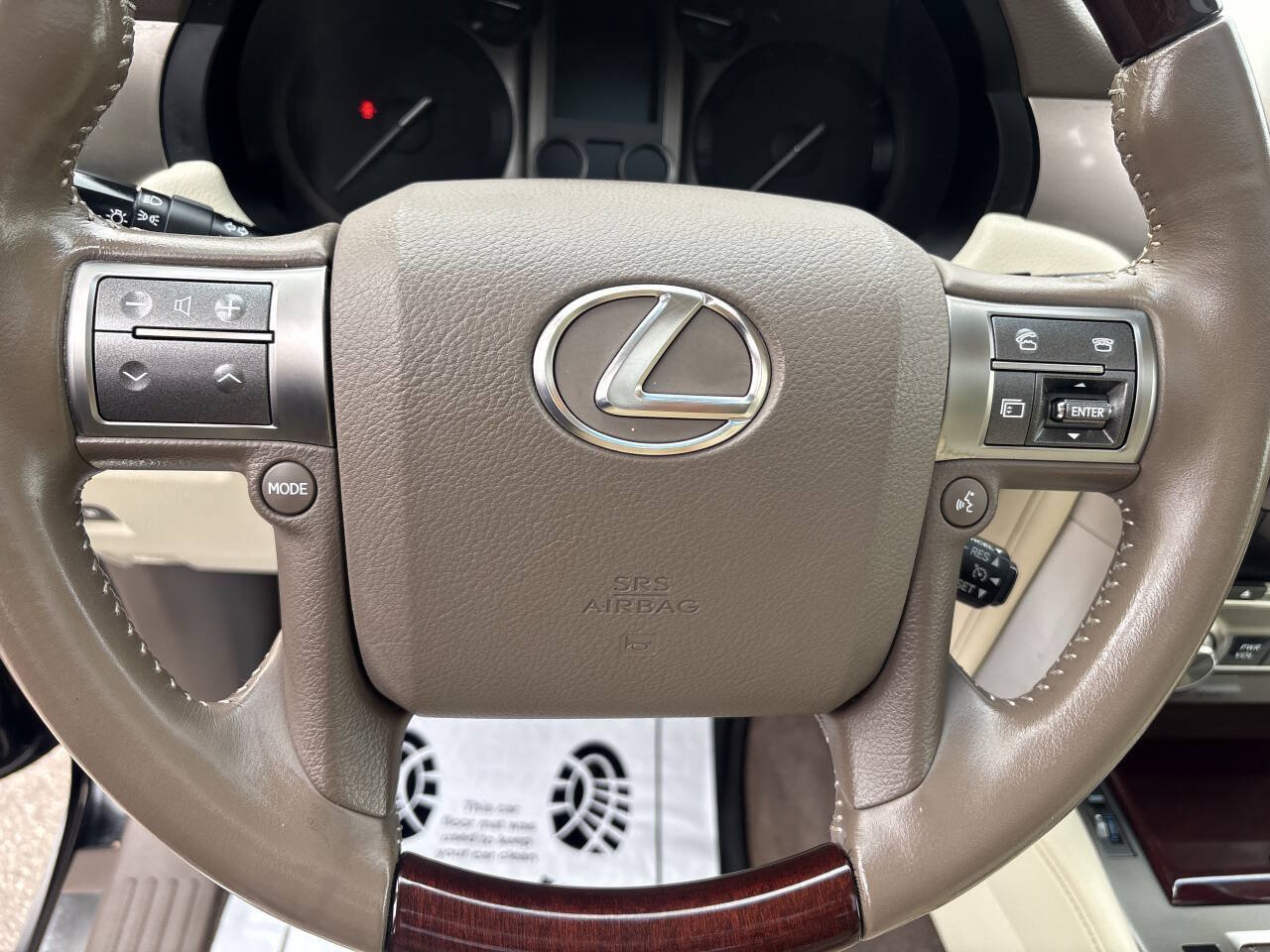 Used 2014 Lexus GX 460 w/ Premium Package AWD/4WD image 22