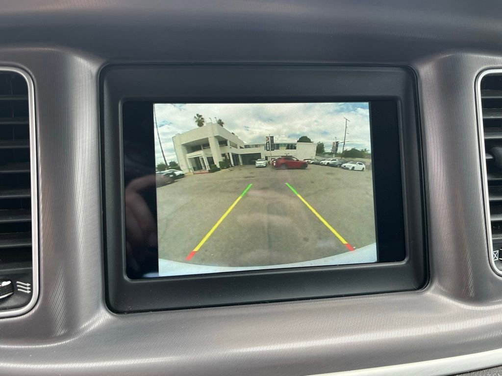 Used 2022 Dodge Charger SXT image 11