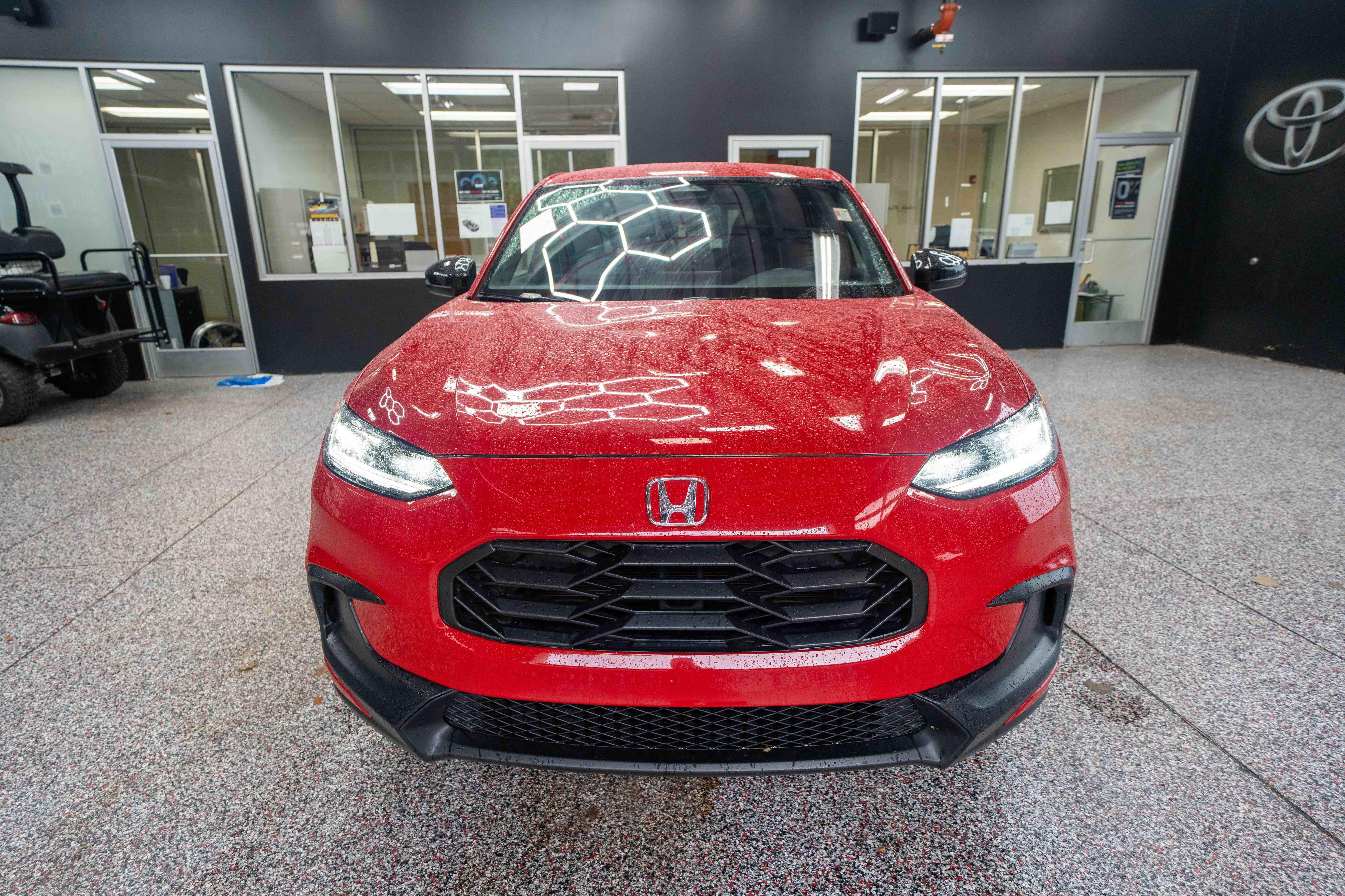 Used 2025 Honda HR-V Sport image 6