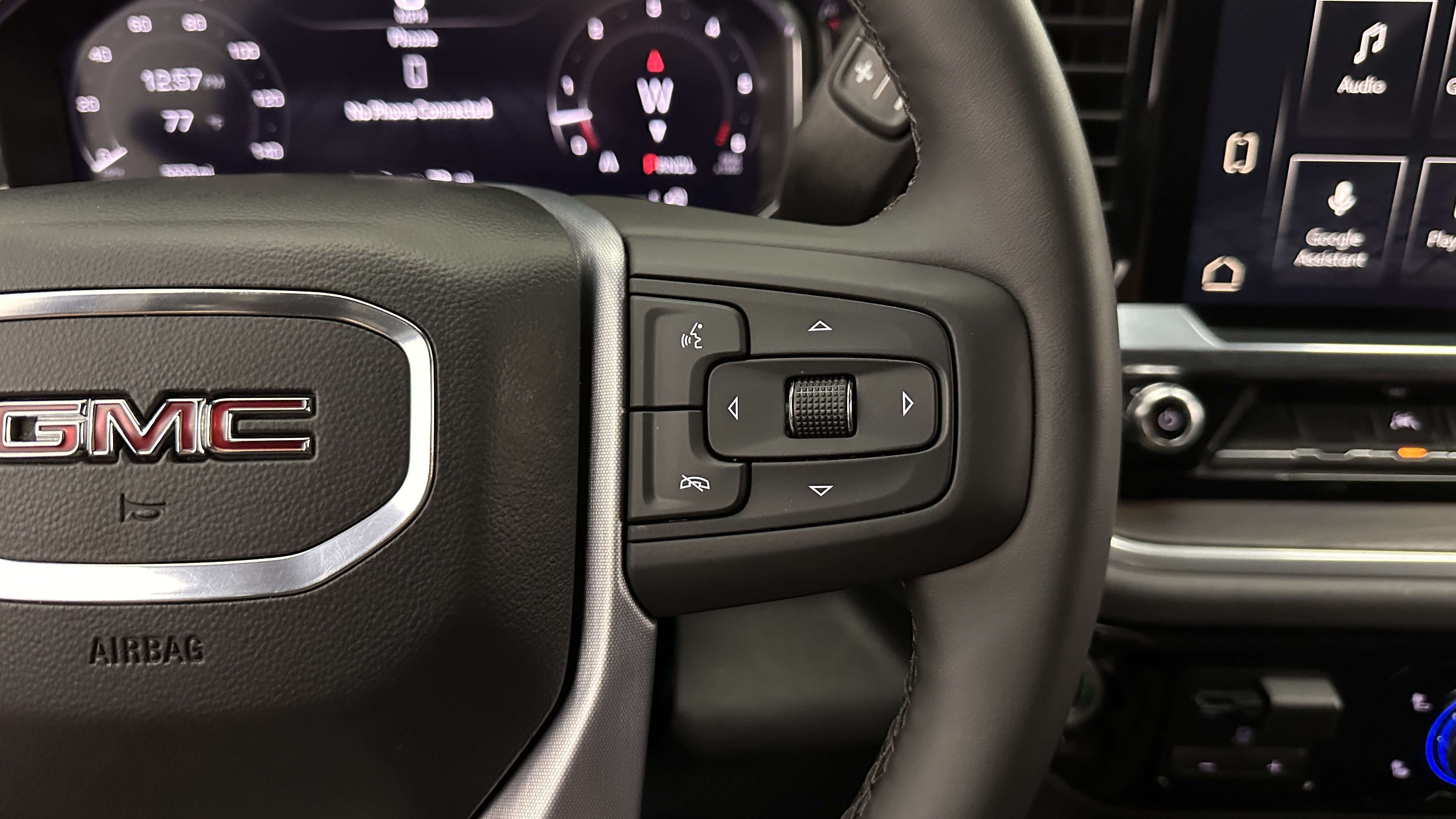 Used 2026 GMC Sierra 1500 SLT RWD image 19