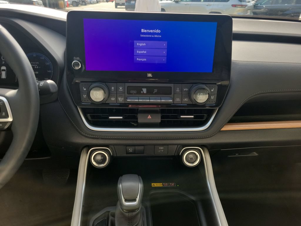 Certified 2025 Toyota Grand Highlander AWD Hybrid image 27