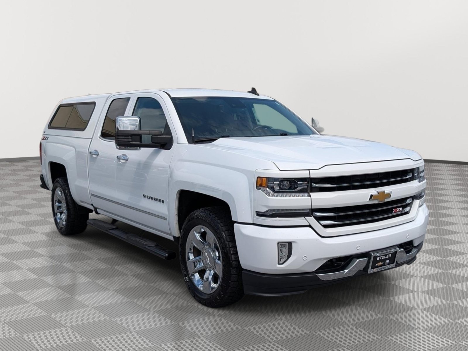 Used 2018 Chevrolet Silverado 1500 LTZ Z71 w/ LTZ Plus Package AWD/4WD image 7