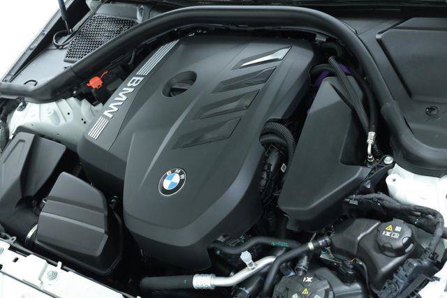 Used 2025 BMW 330i Sedan w/ M Sport Package RWD image 11