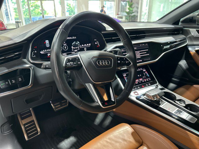 Used 2021 Audi RS 7 Sportback AWD/4WD image 45
