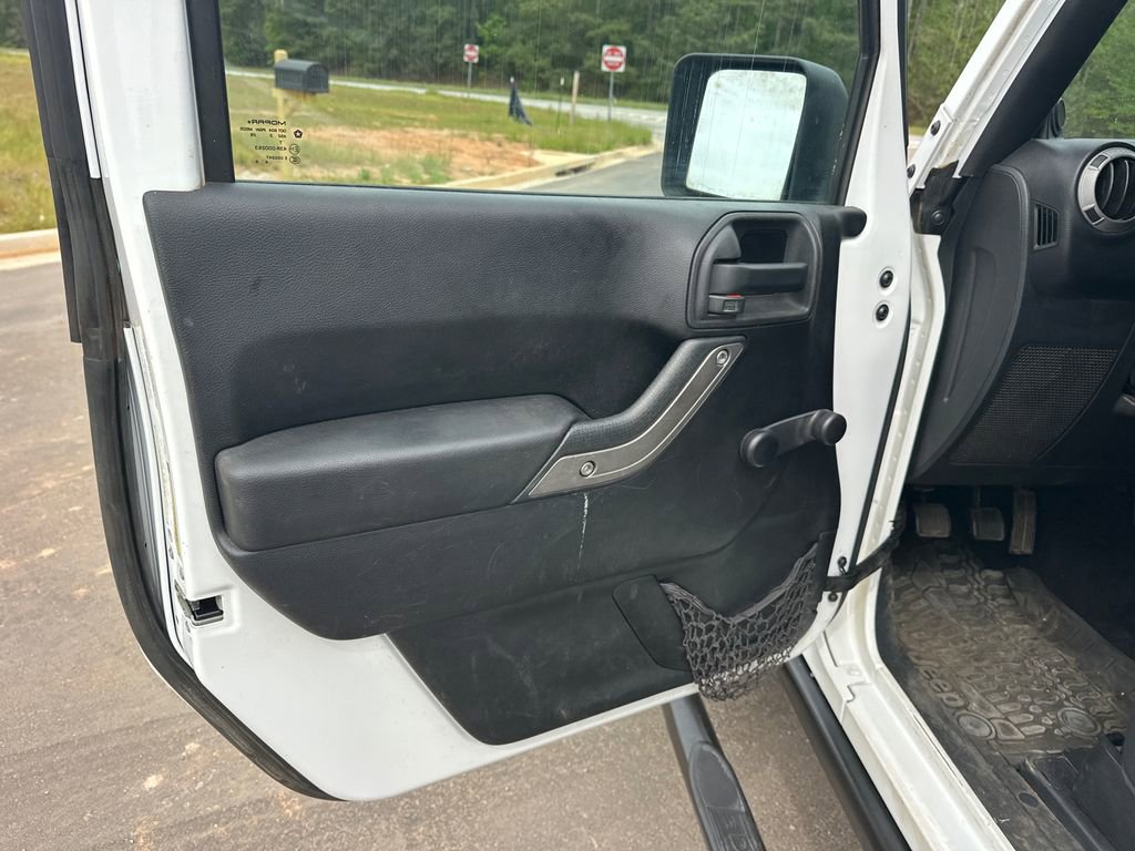 Used 2014 Jeep Wrangler Sport AWD/4WD image 10