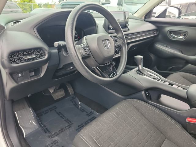 Certified 2025 Honda HR-V LX image 16