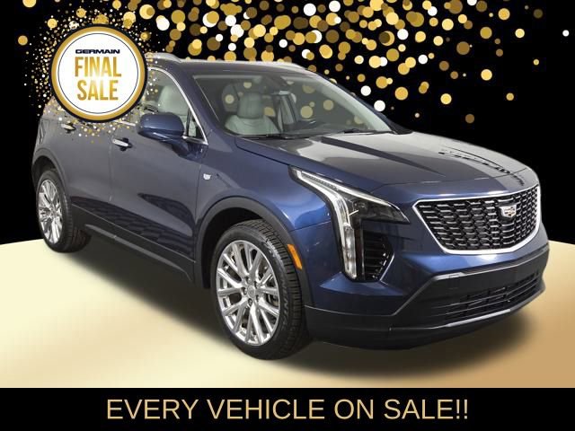 Used 2019 Cadillac XT4 Luxury w/ Cold Weather Package image 4