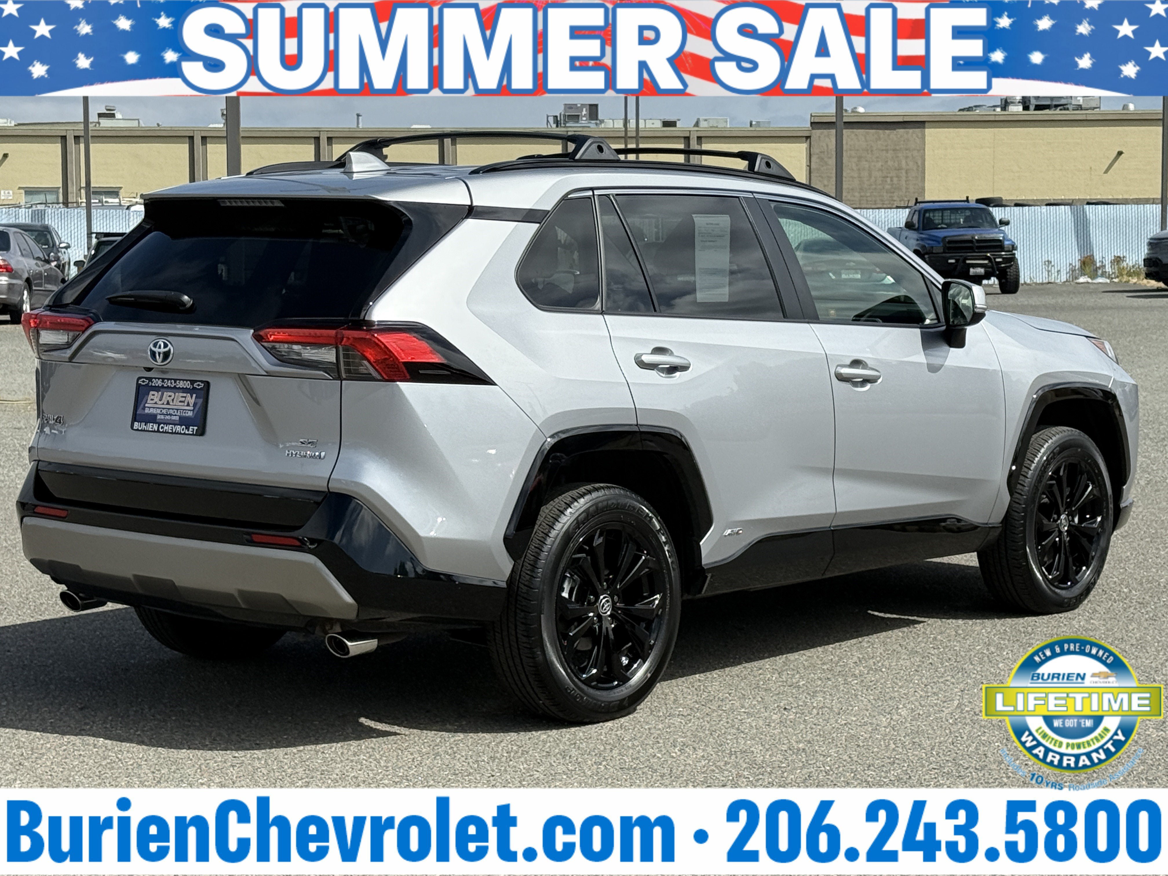 Used 2022 Toyota RAV4 SE w/ Convenience Package AWD/4WD image 5
