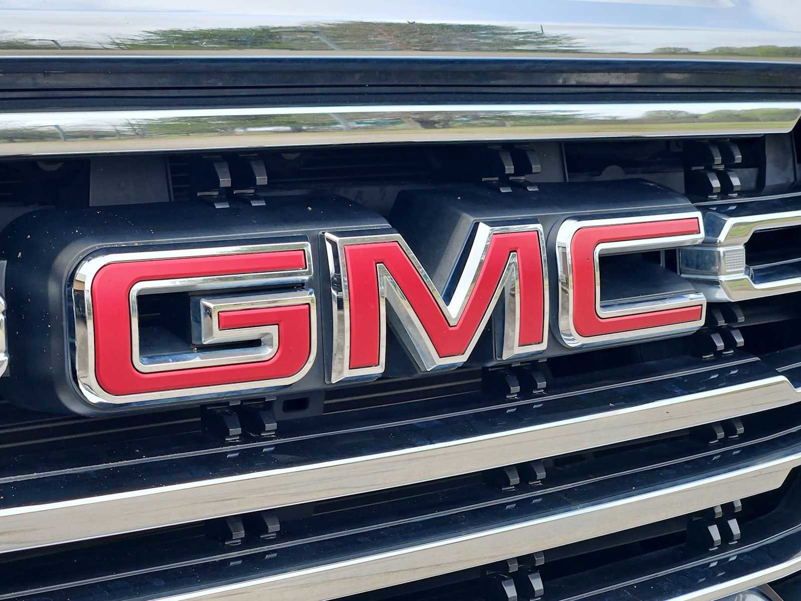 Used 2019 GMC Sierra 1500 SLT w/ SLT Premium Plus Package image 12