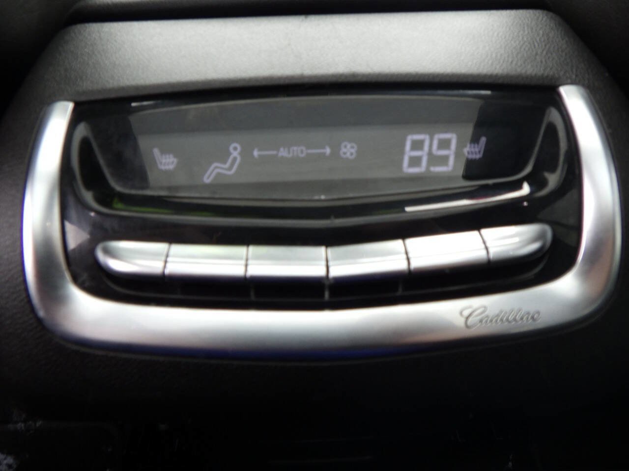 Used 2020 Cadillac XT6 Premium Luxury AWD/4WD image 31