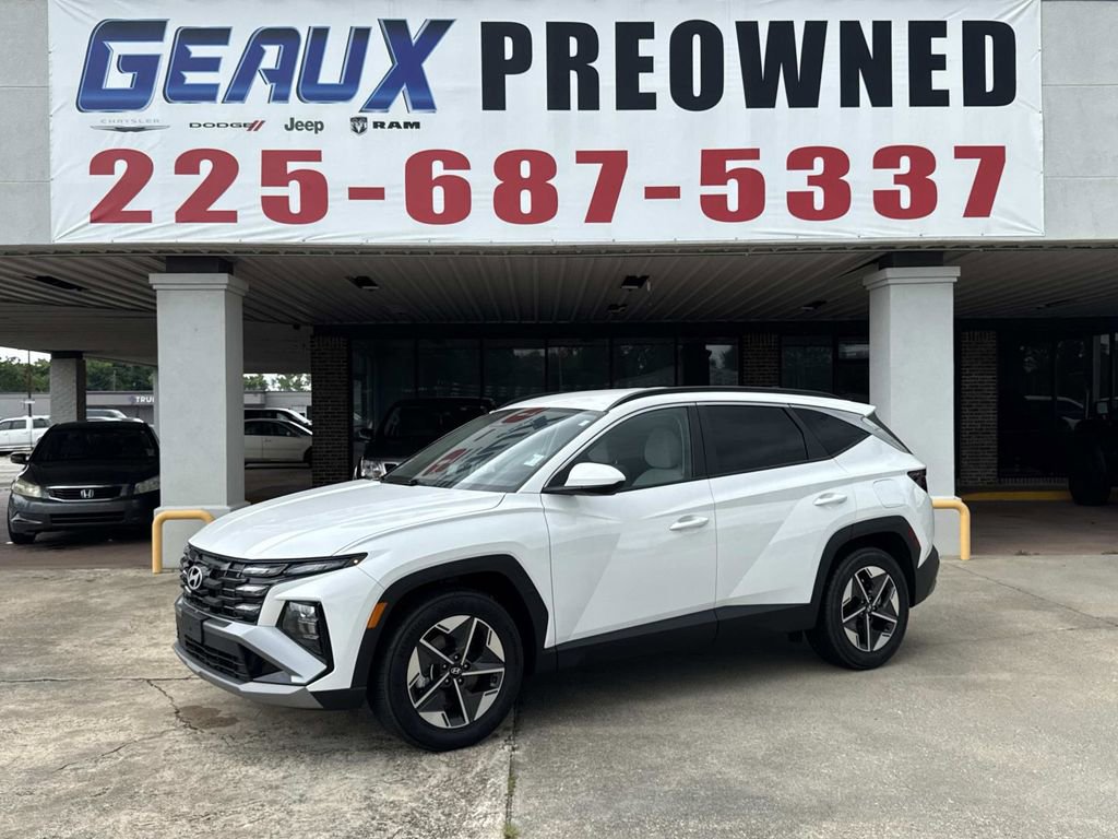 Used 2025 Hyundai Tucson SEL FWD image 1