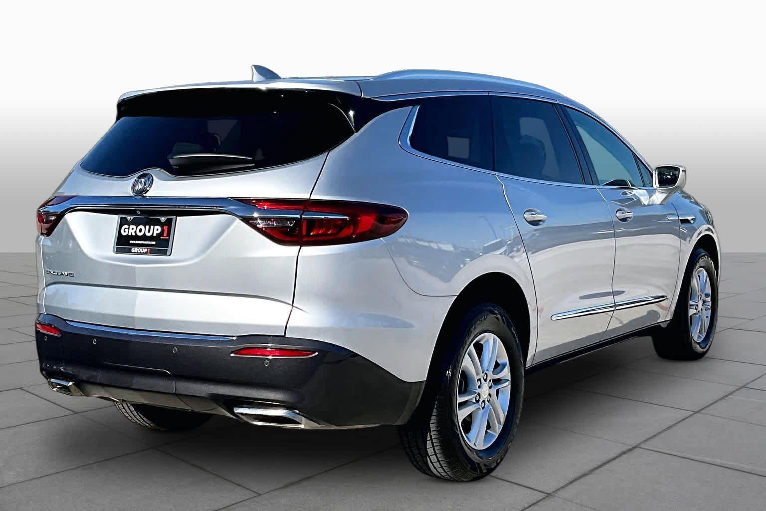 Used 2020 Buick Enclave Essence FWD image 12