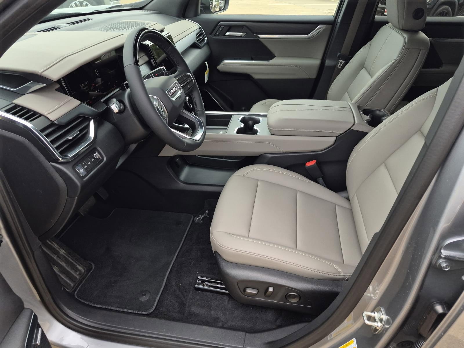 New 2026 GMC Acadia Elevation w/ Super Cruise Package AWD/4WD image 9