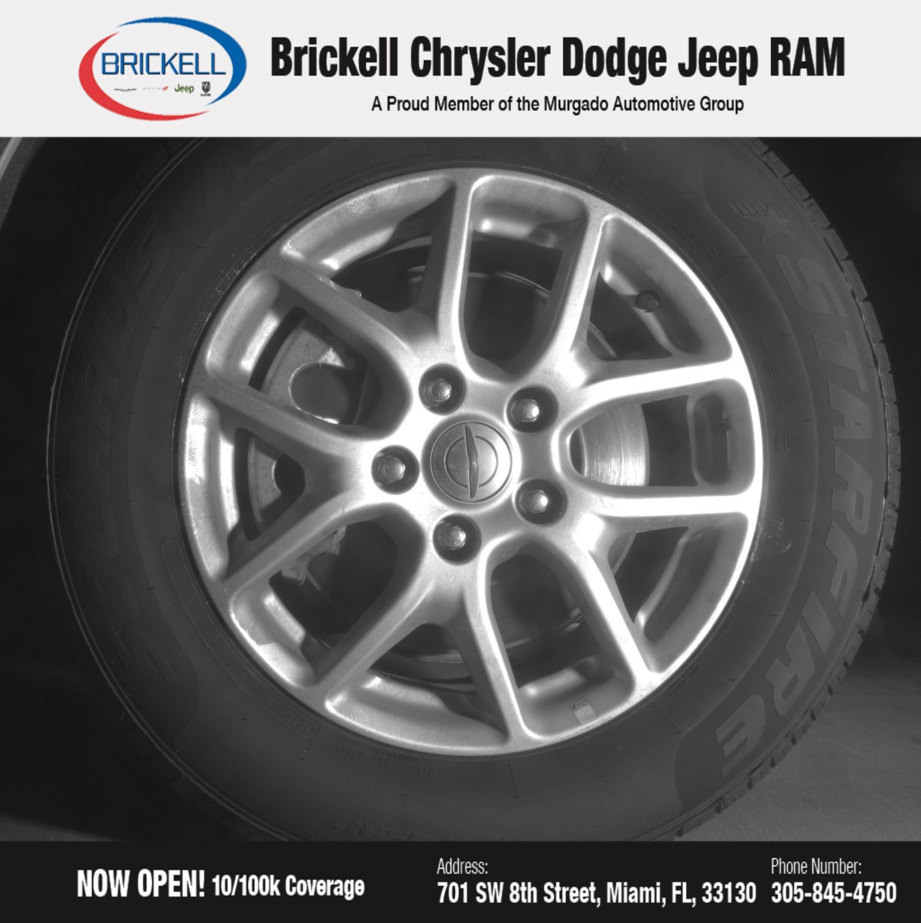 Used 2024 Chrysler Pacifica Touring-L image 9