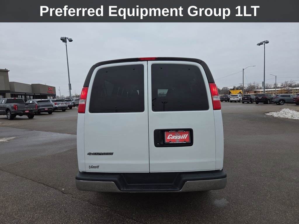 Used 2020 Chevrolet Express 3500 LT w/ LT Preferred Equipment Group image 5