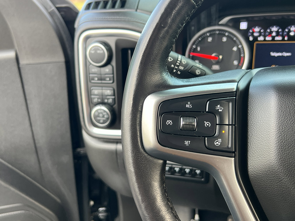 Used 2020 Chevrolet Silverado 3500 LTZ w/ LTZ Texas Edition image 34