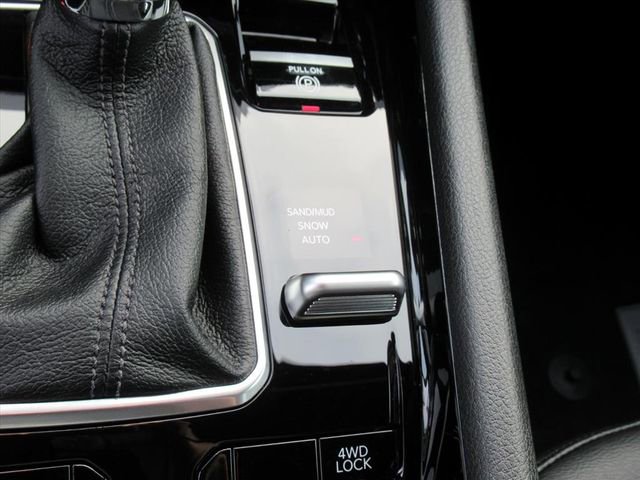 New 2026 Jeep Compass Latitude image 23