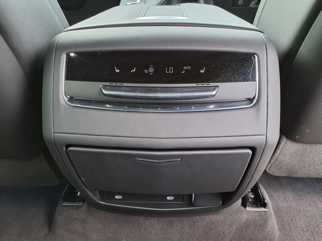 Certified 2024 Cadillac Escalade Sport AWD/4WD image 15