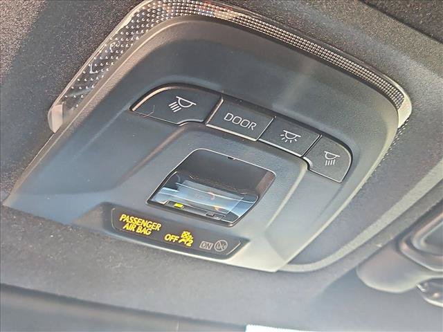 Used 2024 Toyota Corolla Cross AWD Hybrid image 20