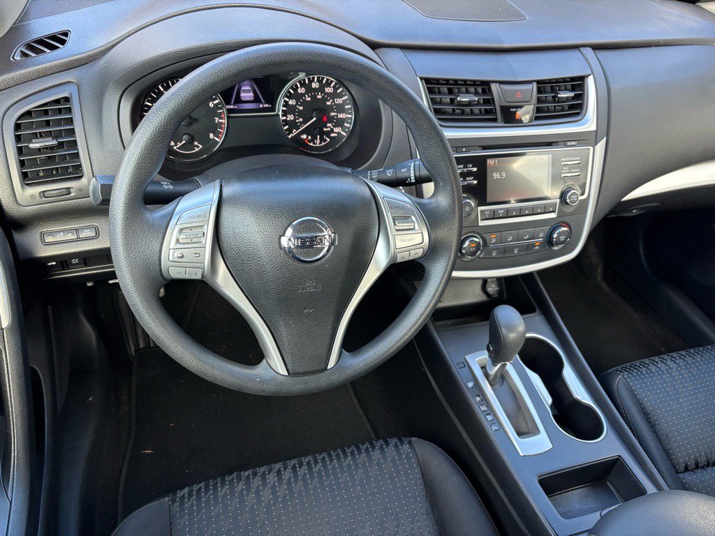 Used 2017 Nissan Altima 2.5 S w/ Power Driver Seat Package image 10